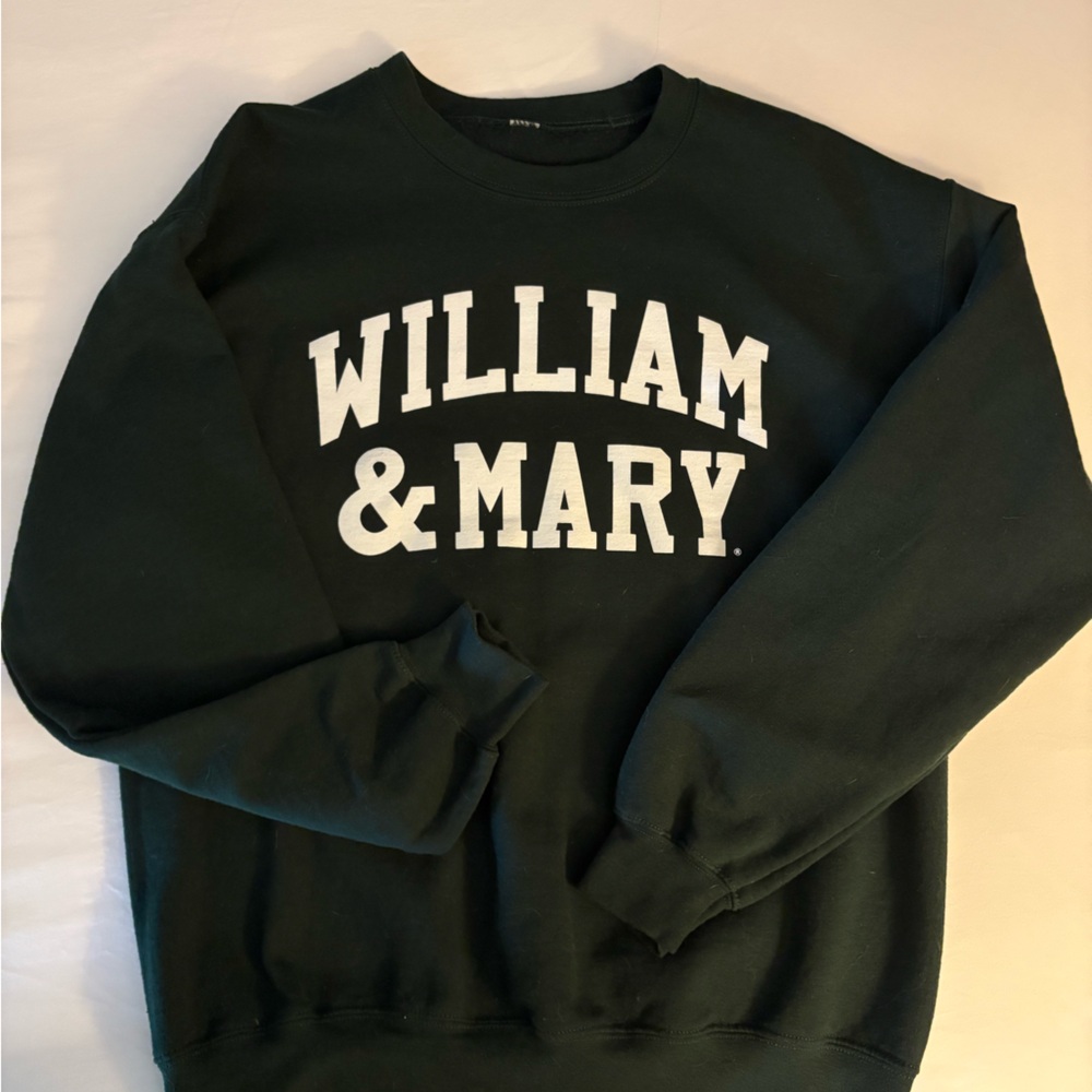 William & Mary crewneck sweatshirt